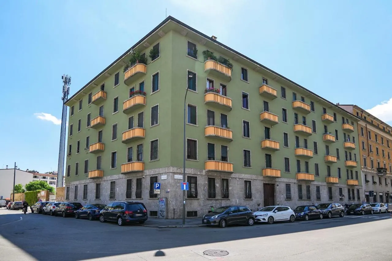 Primopiano - Tertulliano Lägenhet Milano Italien